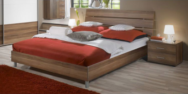 Кровати queen size требуют специального матраса, подходящего под их нестандартную ширину