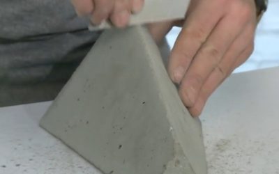 Шаг 9 – обработка поверхности бетона