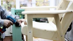Изготовление деревянного стула с комфортными подлокотниками