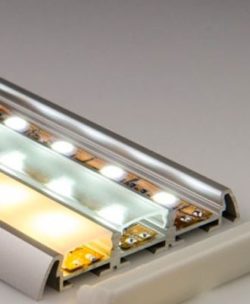 Кухня: как обустроить светодиодную подсветку под шкафами