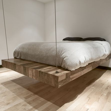 Навесная кровать — особенности конструкции, монтаж, советы и рекомендации
